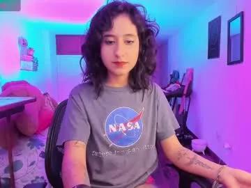 Find your cherished anal broadcaster match with our advanced interactive search and filtering options, allowing you to tailor-make your live event desires.