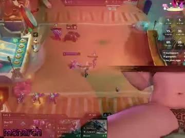 Baileymonarch from Chaturbate