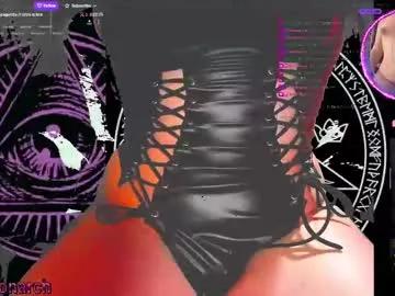 Baileymonarch from Chaturbate