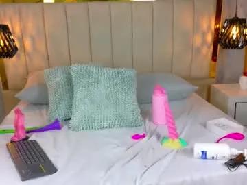 Find your cherished anal broadcaster match with our advanced interactive search and filtering options, allowing you to tailor-make your live event desires.