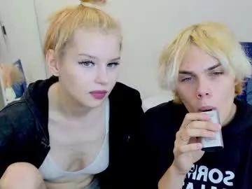 Bonnie_and_c1yde from Chaturbate