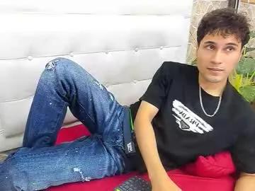 Buddy_whitte from Chaturbate