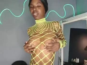 camilaasaenz_ from Chaturbate is Freechat