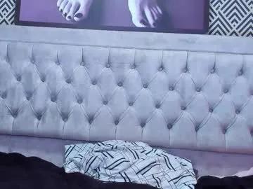 Find your cherished anal broadcaster match with our advanced interactive search and filtering options, allowing you to tailor-make your live event desires.