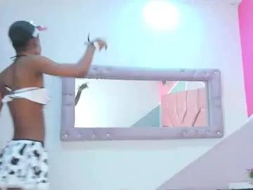 Find your cherished anal broadcaster match with our advanced interactive search and filtering options, allowing you to tailor-make your live event desires.