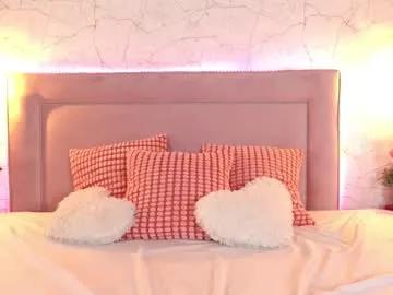 Find your cherished anal broadcaster match with our advanced interactive search and filtering options, allowing you to tailor-make your live event desires.