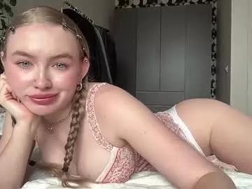 Find your cherished anal broadcaster match with our advanced interactive search and filtering options, allowing you to tailor-make your live event desires.