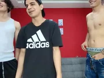 chillbicrew from Chaturbate is Freechat