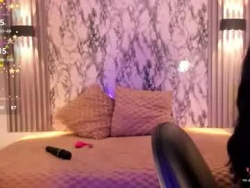 Find your cherished anal broadcaster match with our advanced interactive search and filtering options, allowing you to tailor-make your live event desires.