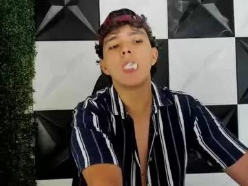 Find your cherished anal broadcaster match with our advanced interactive search and filtering options, allowing you to tailor-make your live event desires.