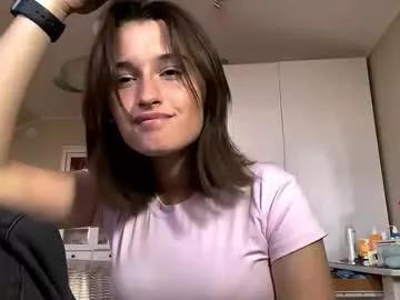 darlinebruster from Chaturbate is Freechat