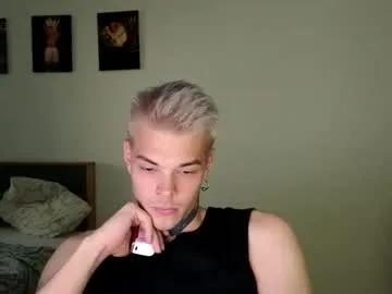 Find your cherished anal broadcaster match with our advanced interactive search and filtering options, allowing you to tailor-make your live event desires.