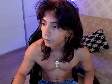Dereck_manson from Chaturbate