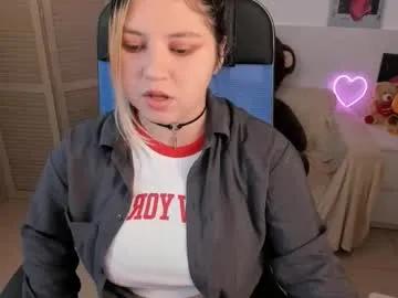 Find your cherished anal broadcaster match with our advanced interactive search and filtering options, allowing you to tailor-make your live event desires.