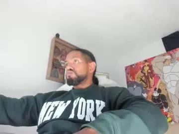 Dimitry_muscle from Chaturbate