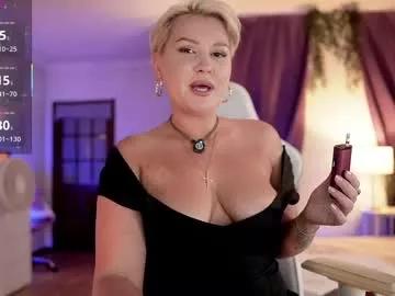 Find your cherished anal broadcaster match with our advanced interactive search and filtering options, allowing you to tailor-make your live event desires.