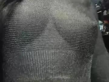 Edgequeen69 from Chaturbate