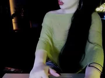 Edgequeen69 from Chaturbate