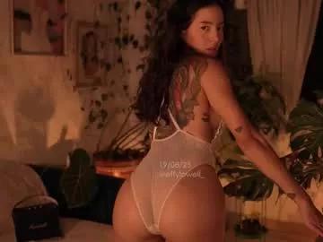 Effylowell_ from Chaturbate