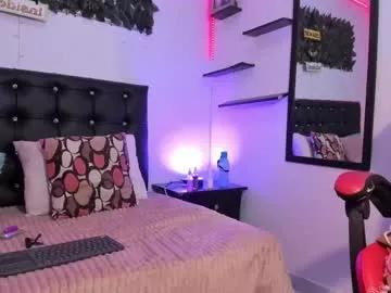 Find your cherished anal broadcaster match with our advanced interactive search and filtering options, allowing you to tailor-make your live event desires.