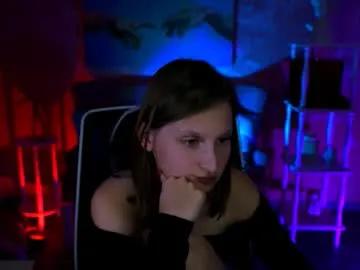 Ellahorton from Chaturbate