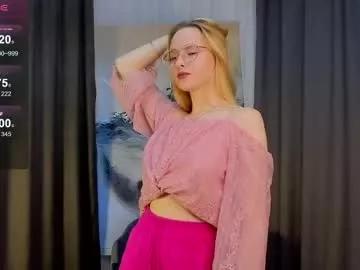 Find your cherished anal broadcaster match with our advanced interactive search and filtering options, allowing you to tailor-make your live event desires.