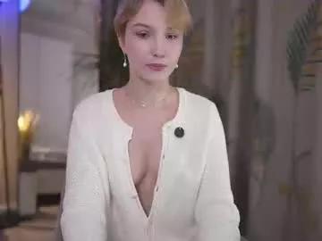 Emmie_blush from Chaturbate