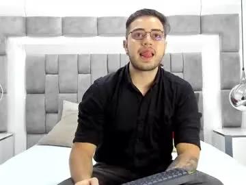 Find your cherished anal broadcaster match with our advanced interactive search and filtering options, allowing you to tailor-make your live event desires.