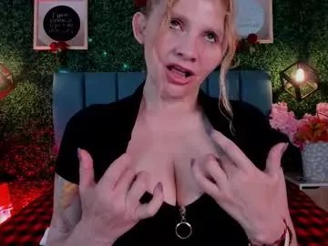 Find your cherished anal broadcaster match with our advanced interactive search and filtering options, allowing you to tailor-make your live event desires.