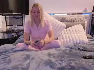 Find your cherished anal broadcaster match with our advanced interactive search and filtering options, allowing you to tailor-make your live event desires.