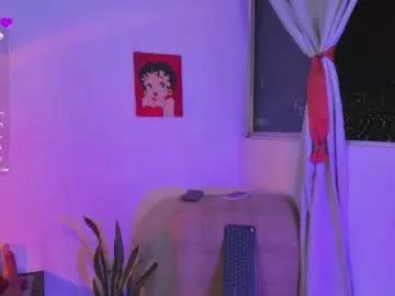 Find your cherished anal broadcaster match with our advanced interactive search and filtering options, allowing you to tailor-make your live event desires.