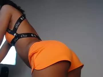 Genesis_moretz from Chaturbate