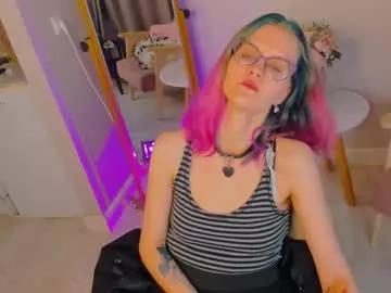 Find your cherished anal broadcaster match with our advanced interactive search and filtering options, allowing you to tailor-make your live event desires.