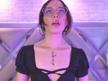Find your cherished anal broadcaster match with our advanced interactive search and filtering options, allowing you to tailor-make your live event desires.