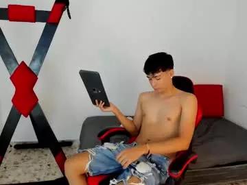 Harry_latinboy from Chaturbate