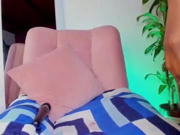 Find your cherished anal broadcaster match with our advanced interactive search and filtering options, allowing you to tailor-make your live event desires.