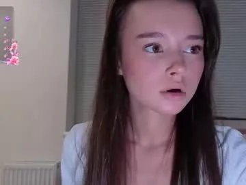 hoaarisa on Chaturbate 