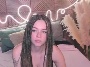 Hypequeen_ from Chaturbate