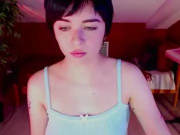 Hypequeen_ from Chaturbate