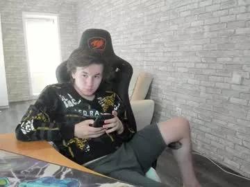iliaskrislove from Chaturbate