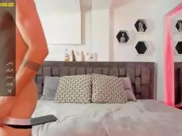 Find your cherished anal broadcaster match with our advanced interactive search and filtering options, allowing you to tailor-make your live event desires.