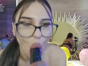 Find your cherished anal broadcaster match with our advanced interactive search and filtering options, allowing you to tailor-make your live event desires.