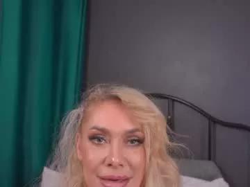 Find your cherished anal broadcaster match with our advanced interactive search and filtering options, allowing you to tailor-make your live event desires.