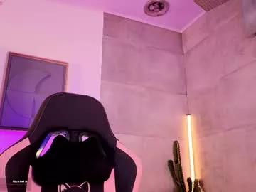Ivyy_pierce from Chaturbate