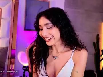 Ivyy_pierce from Chaturbate