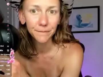Find your cherished anal broadcaster match with our advanced interactive search and filtering options, allowing you to tailor-make your live event desires.