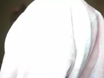 Find your cherished anal broadcaster match with our advanced interactive search and filtering options, allowing you to tailor-make your live event desires.