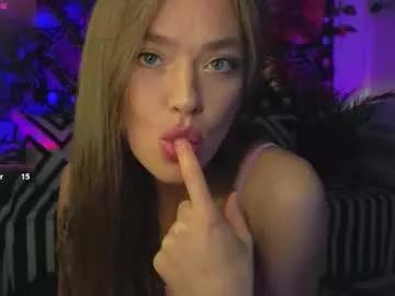 Kellyfouler from Chaturbate