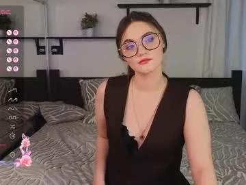 Kira_jin from Chaturbate