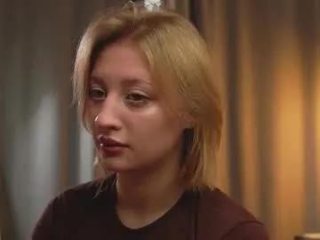 kiss_me_mila from Chaturbate is Freechat